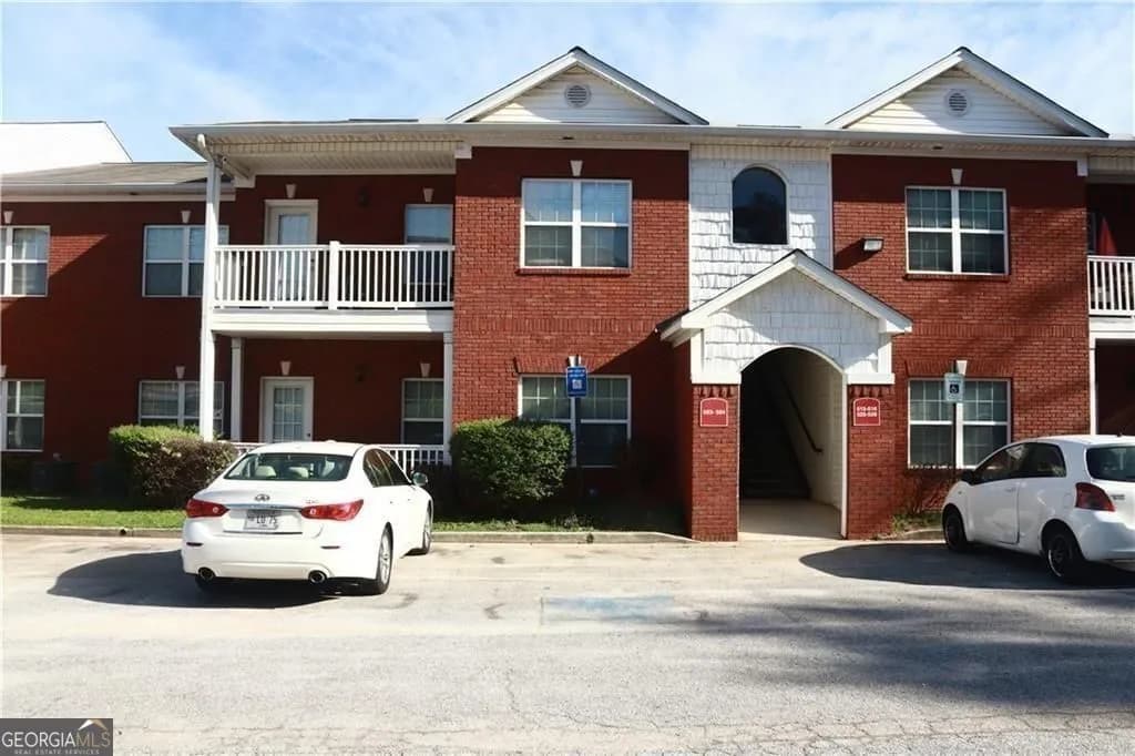 7712 Autry Cir, Douglasville