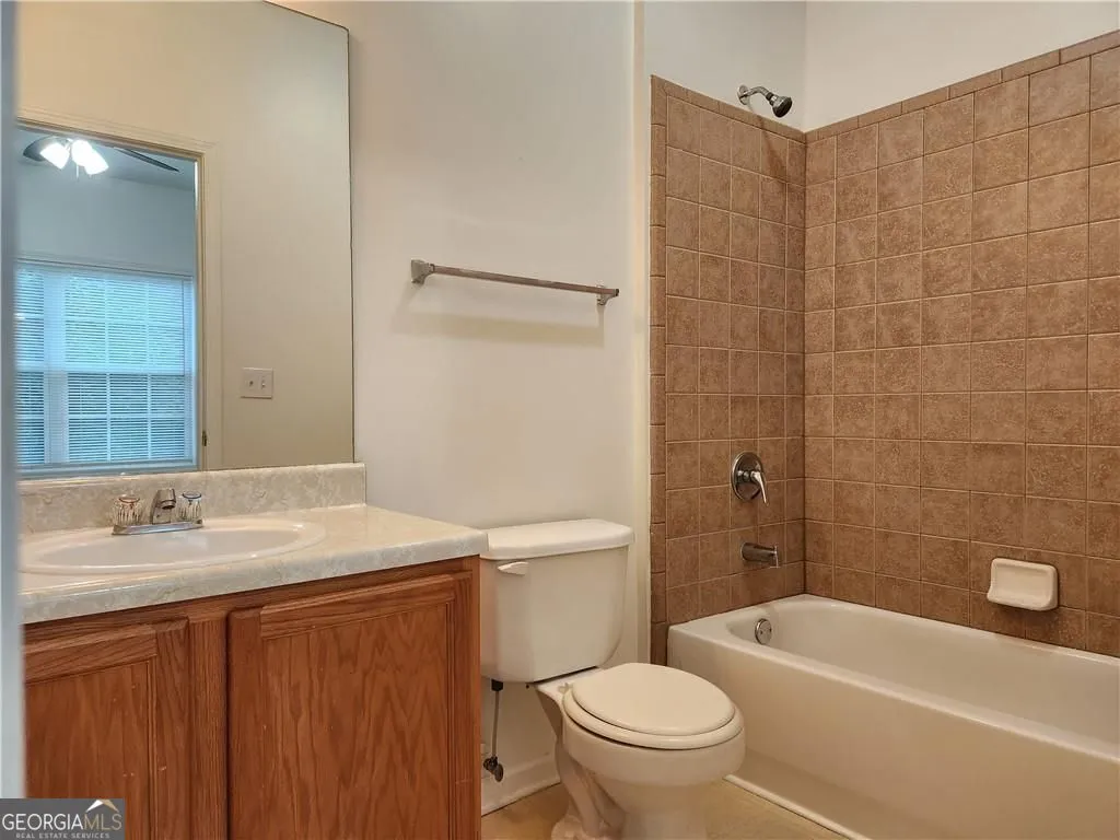7712 Autry Cir — photo 3 of 17