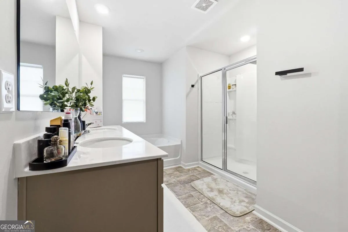 289 Highgrove Way — photo 6 of 37