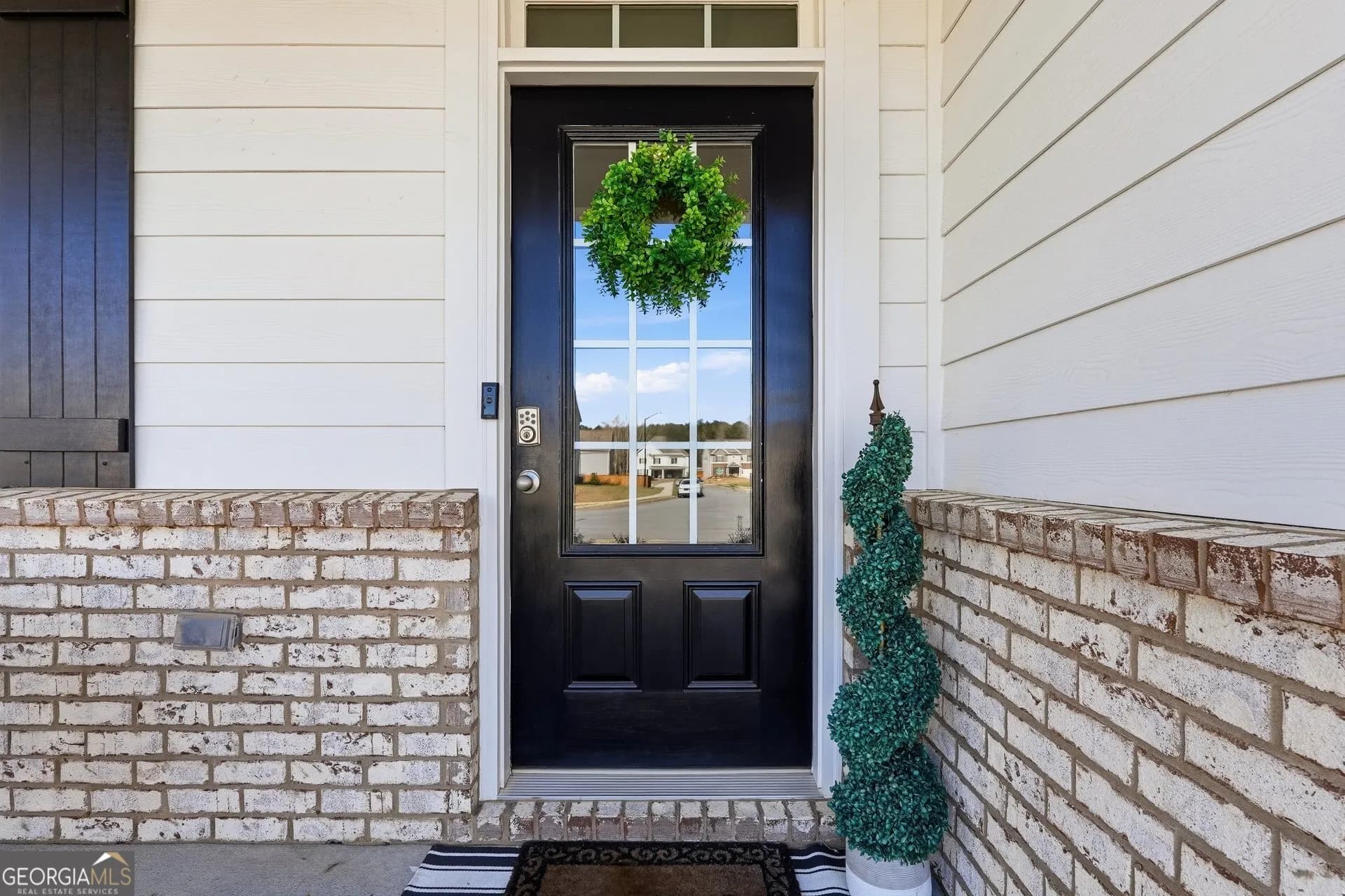289 Highgrove Way — photo 3 of 37