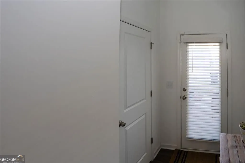 4101 Kingsbere Way — photo 35 of 42