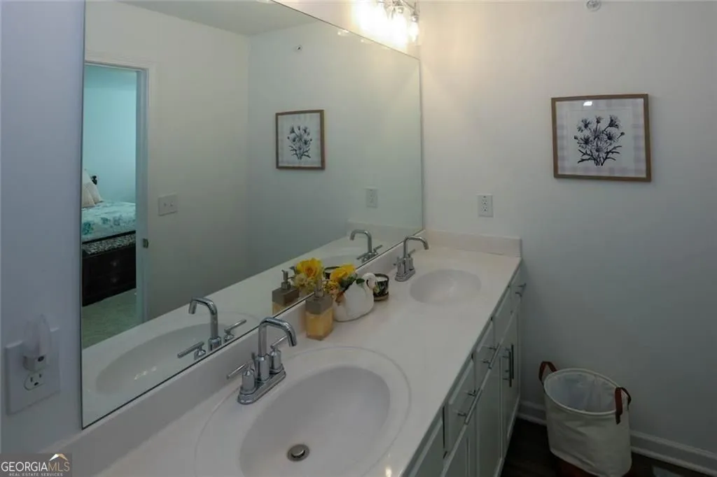 4101 Kingsbere Way — photo 30 of 42