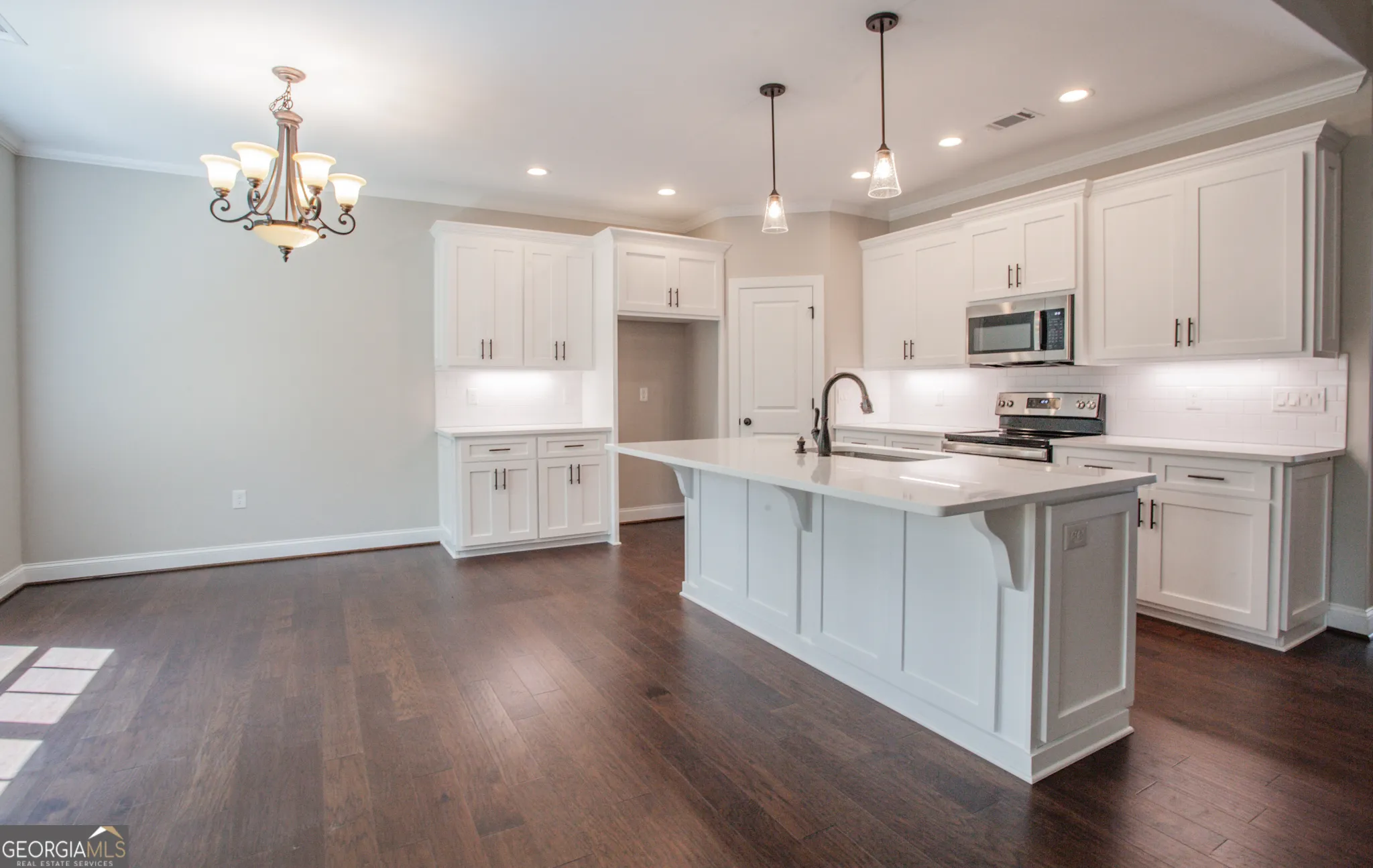 2163 Belcourt Dr — photo 27 of 27