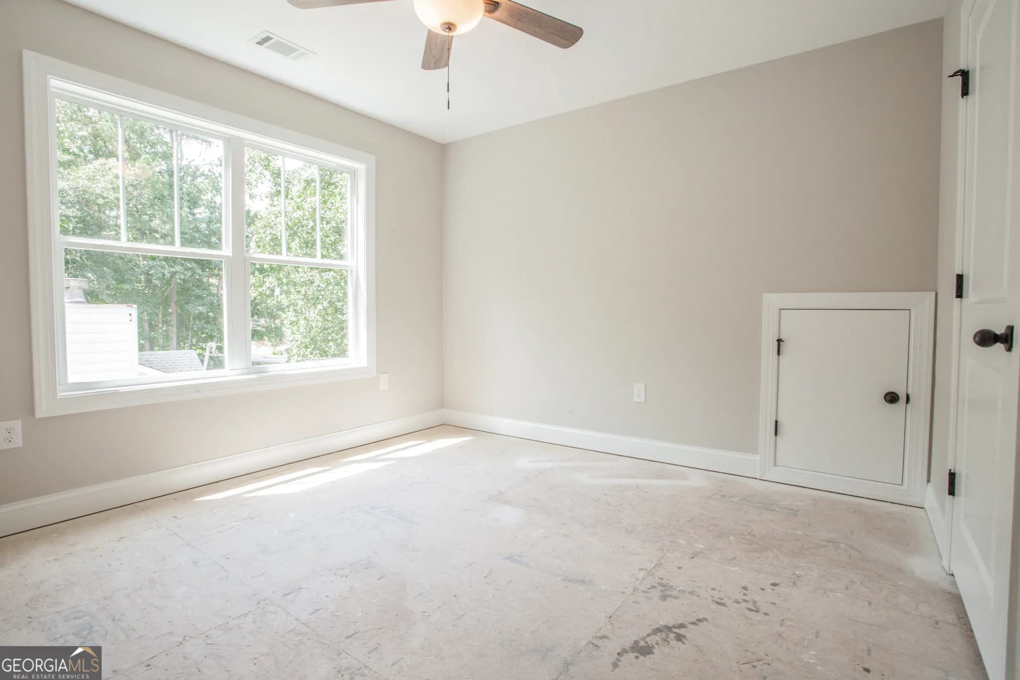 2163 Belcourt Dr — photo 14 of 27