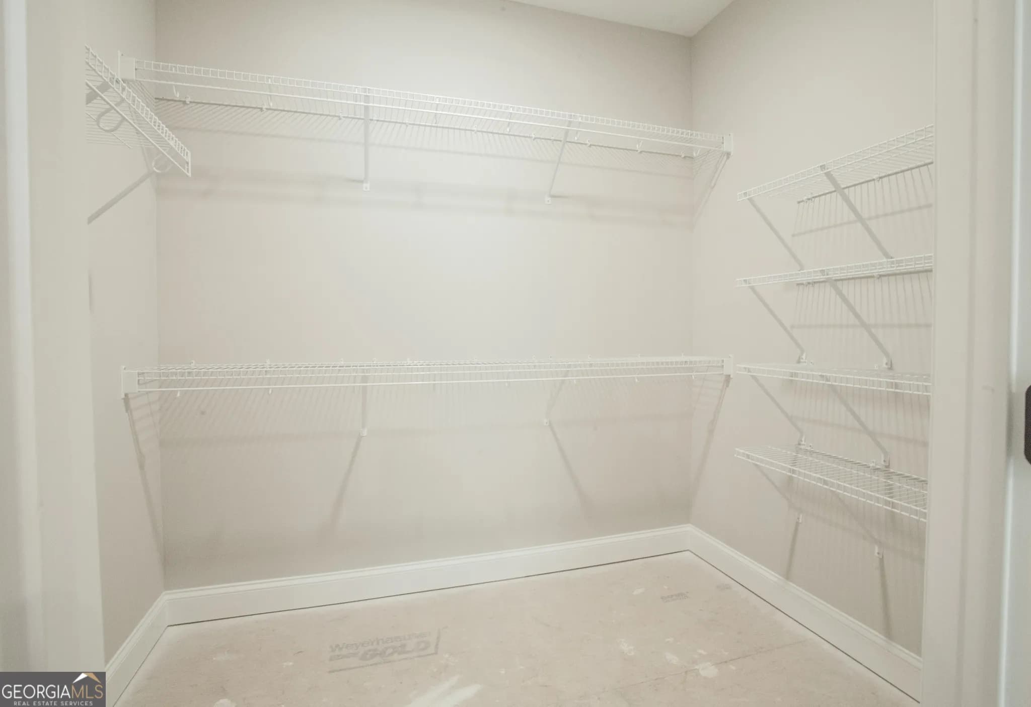 2163 Belcourt Dr — photo 9 of 27