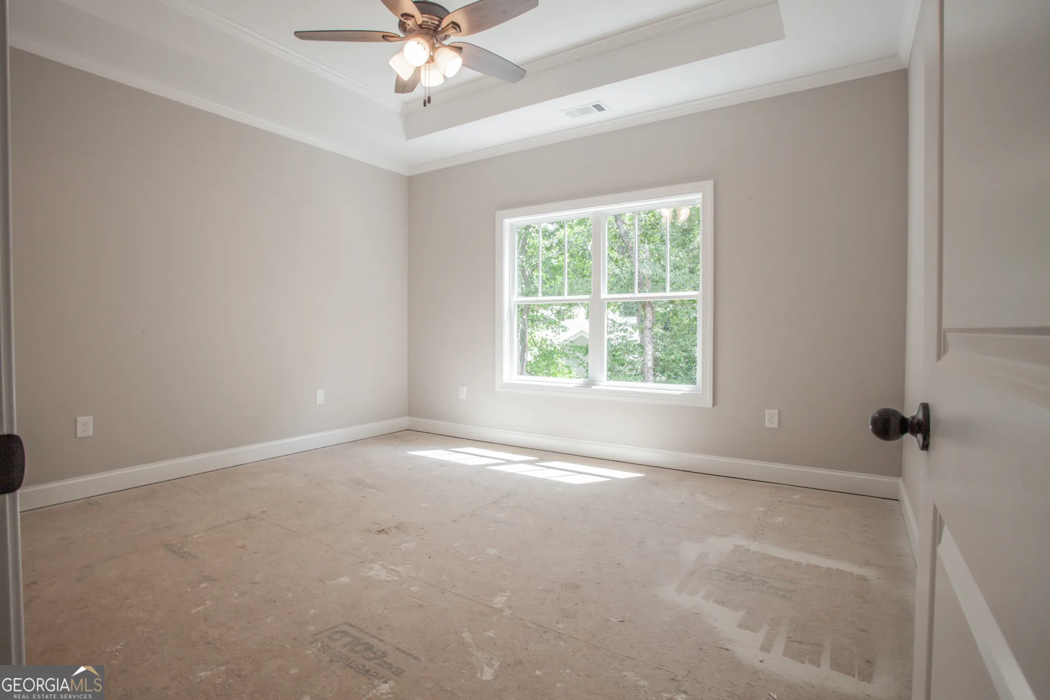2163 Belcourt Dr — photo 6 of 27