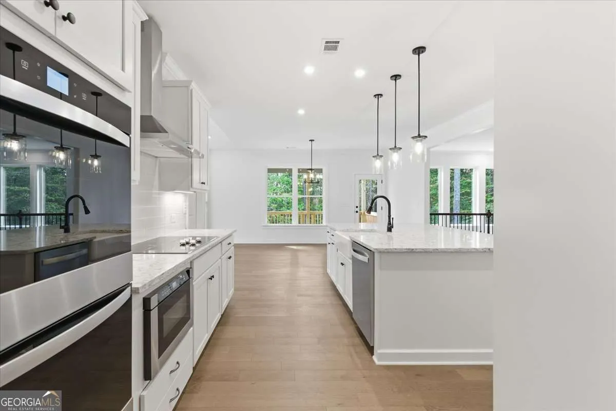 7791 Capps Ridge Ln — photo 12 of 47
