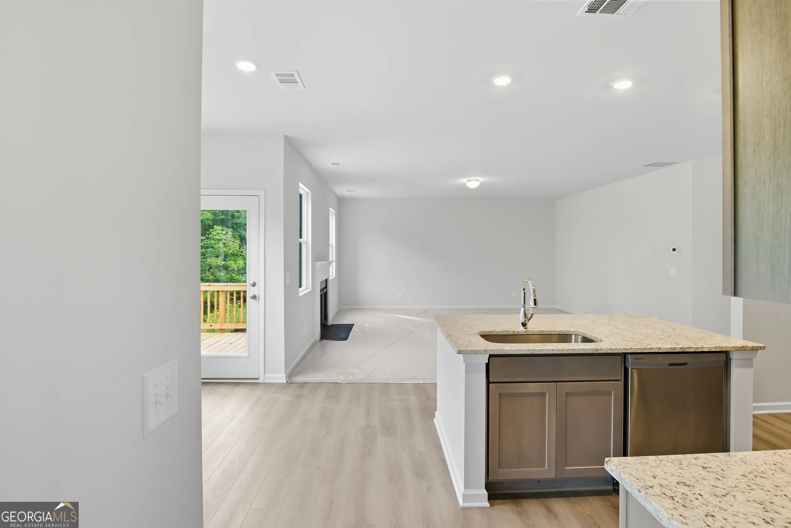 680 River Run Dr — photo 44 of 44