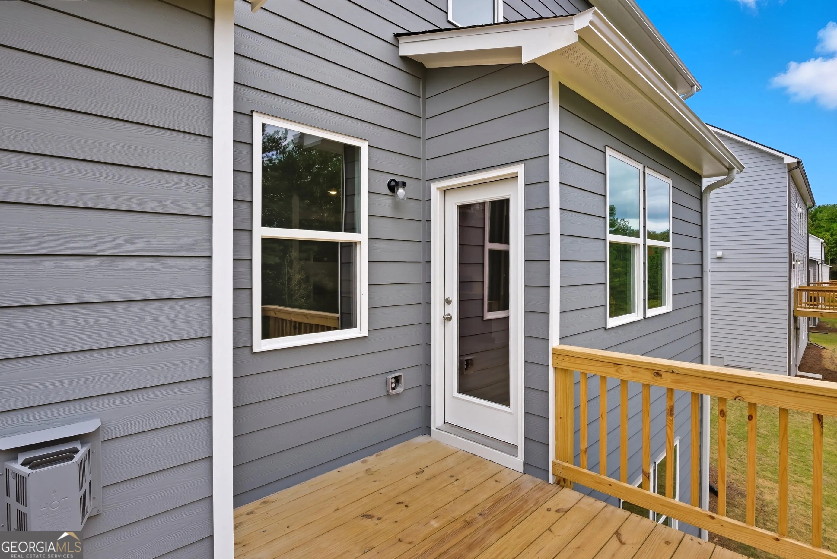 680 River Run Dr — photo 11 of 44