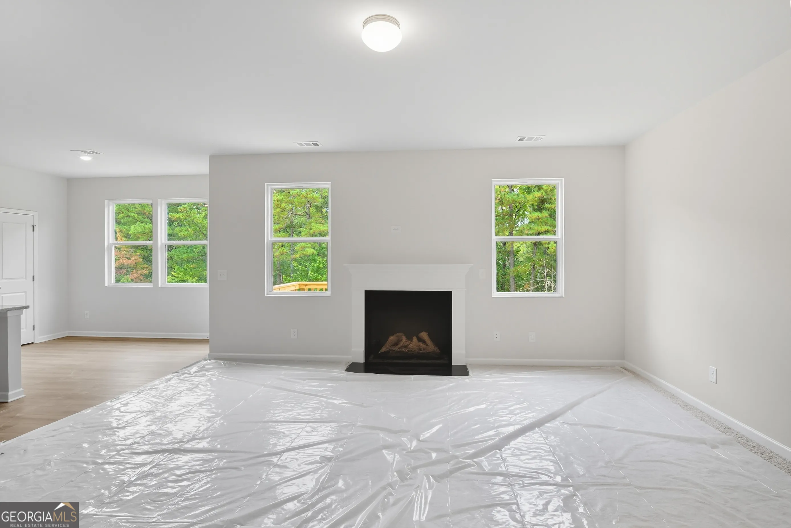 680 River Run Dr — photo 9 of 44