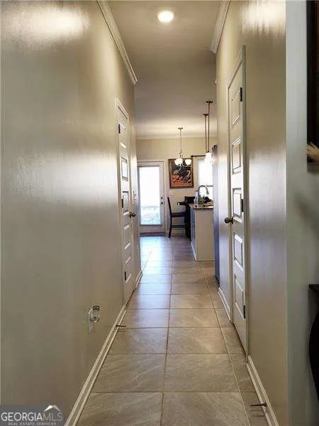 299 Belmont Ln — photo 3 of 44