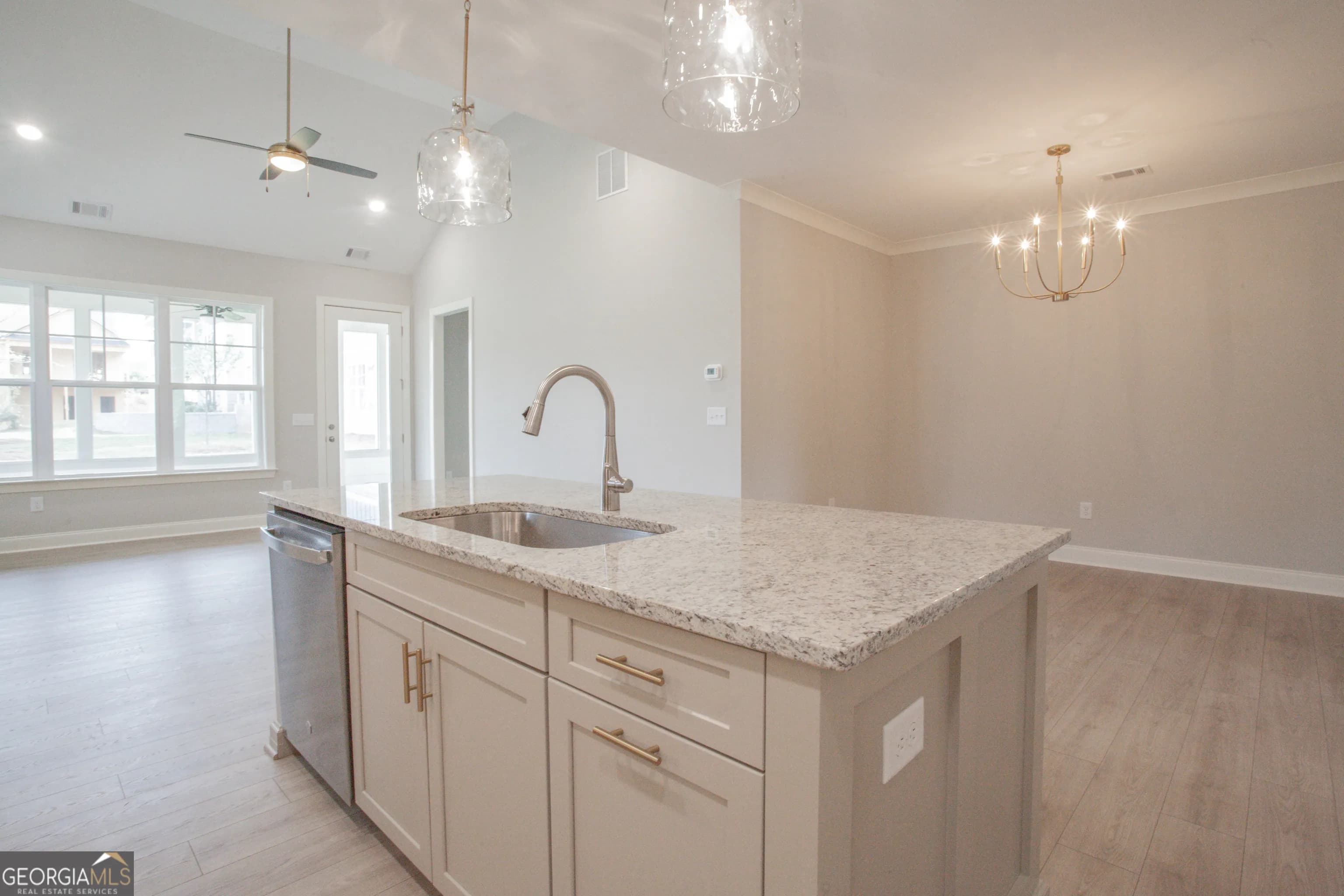 107 Magnolia Ln — photo 19 of 23