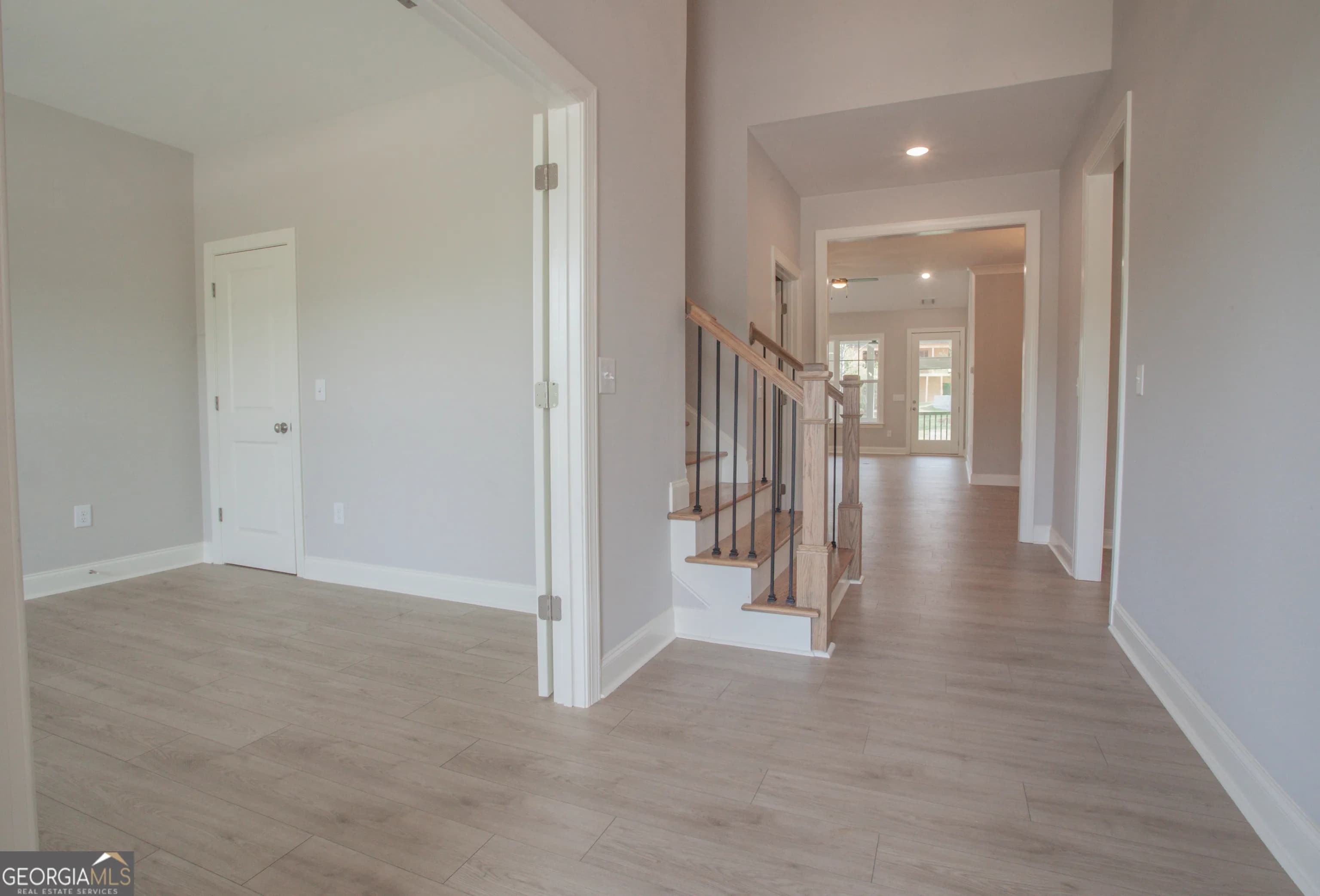 107 Magnolia Ln — photo 17 of 23