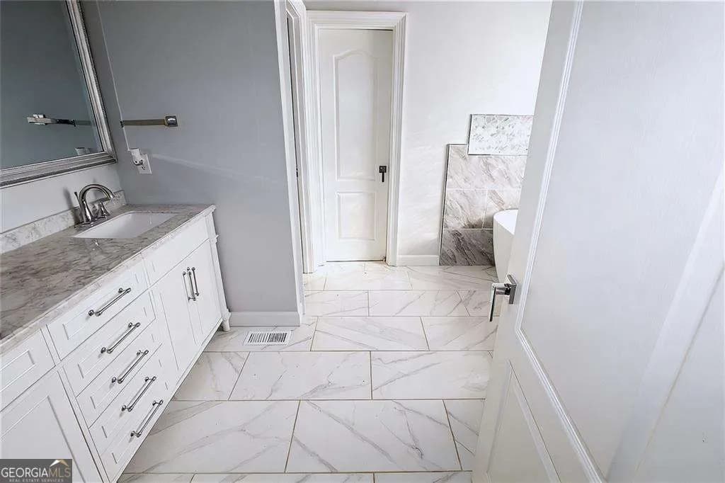 4275 Rosestone Ct — photo 9 of 42