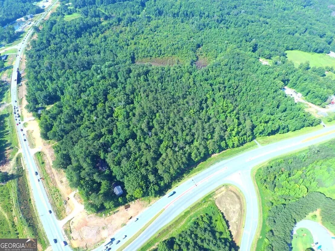 2690 Hiram Douglasville Hwy — photo 3 of 30