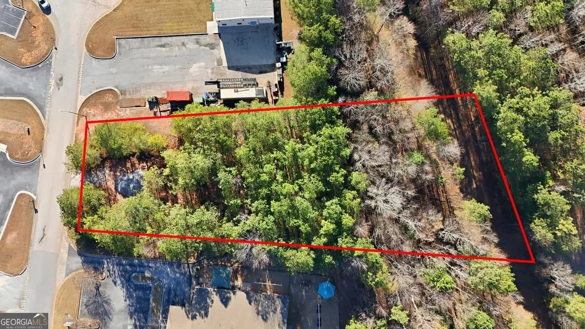 112 Redding Dr — photo 5 of 20