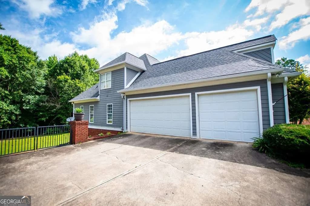 204 Pinehurst Way — photo 45 of 61