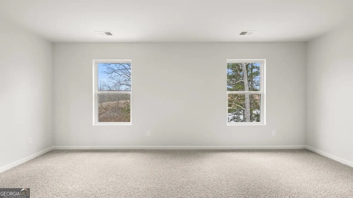 318 Thompson Ridge Ln — photo 11 of 37