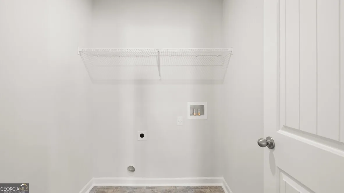 318 Thompson Ridge Ln — photo 23 of 37