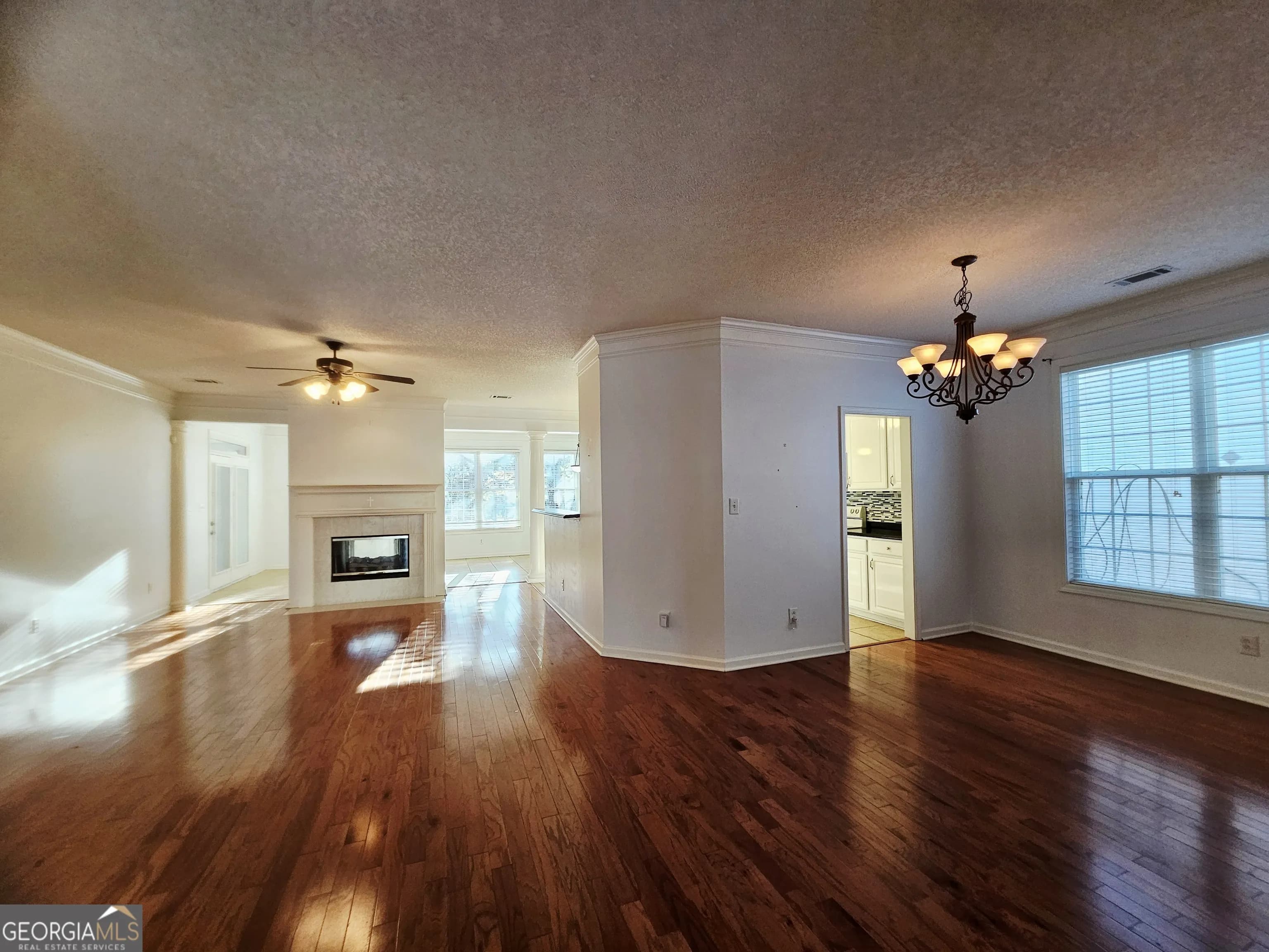 9821 Reflections Dr — photo 39 of 42