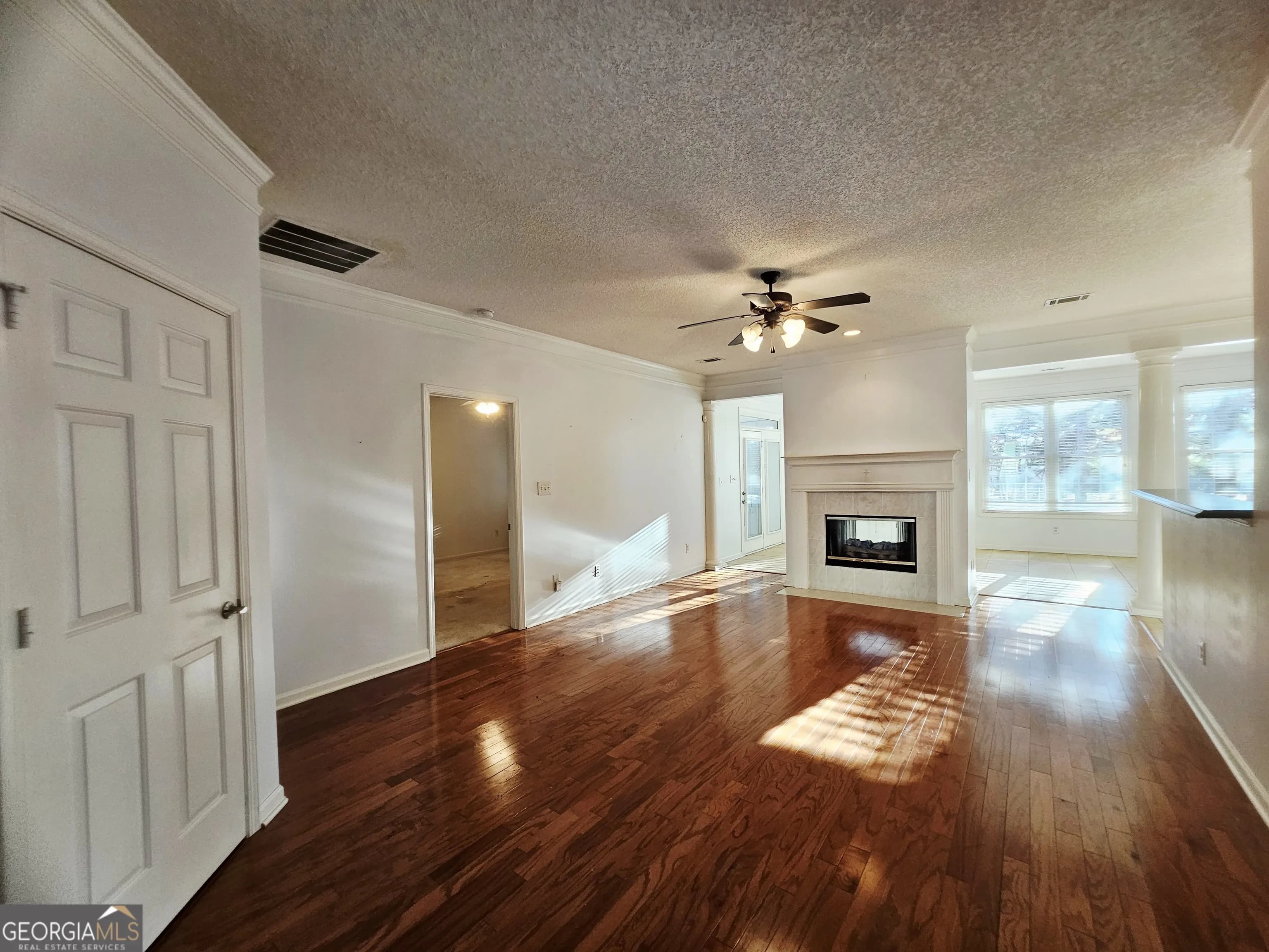 9821 Reflections Dr — photo 38 of 42