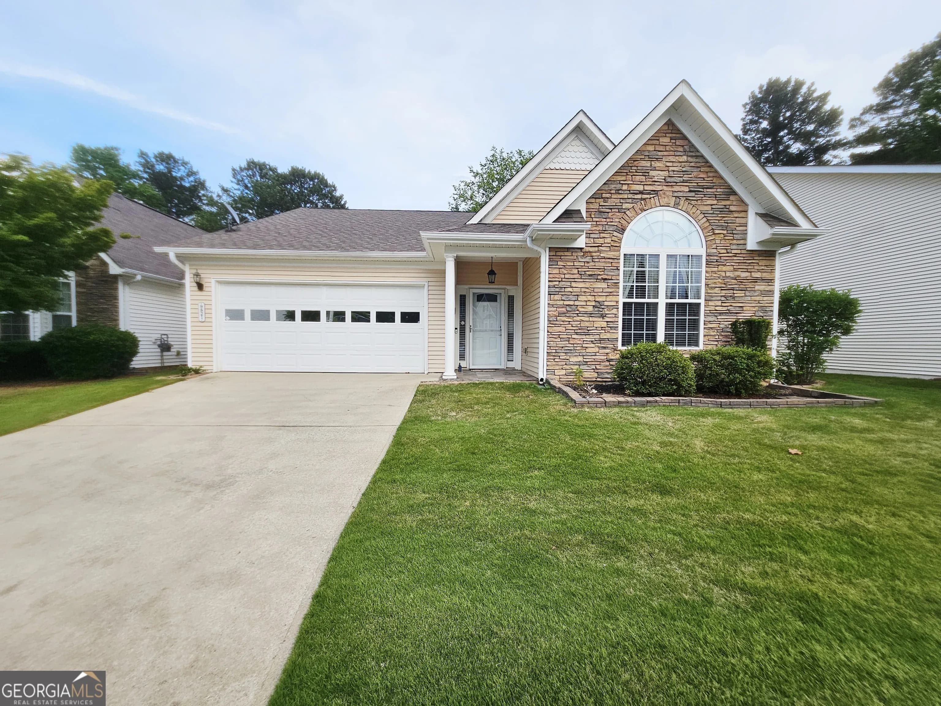 9821 Reflections Dr — photo 13 of 42