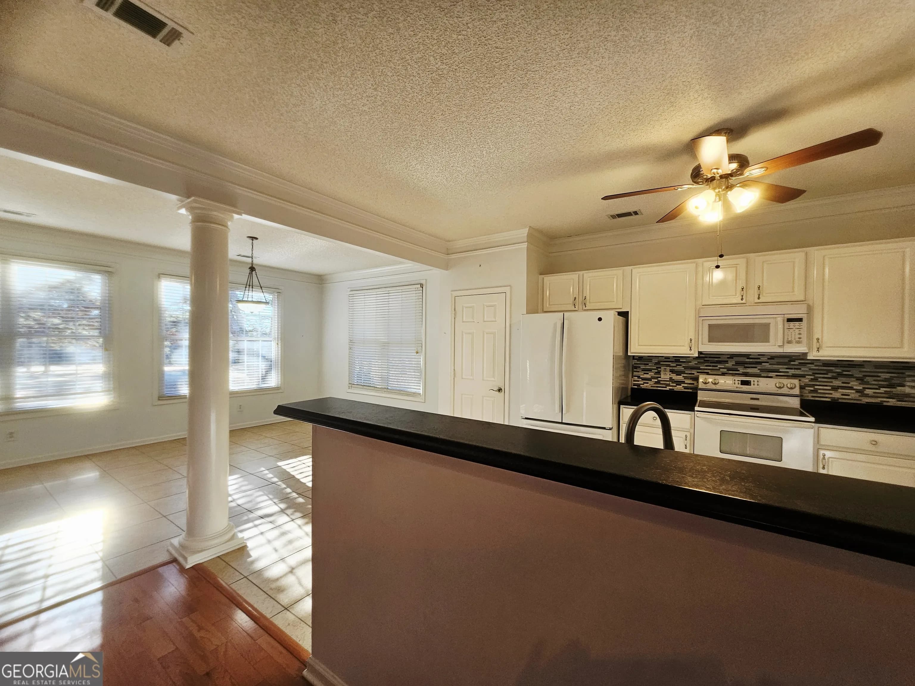 9821 Reflections Dr — photo 11 of 42