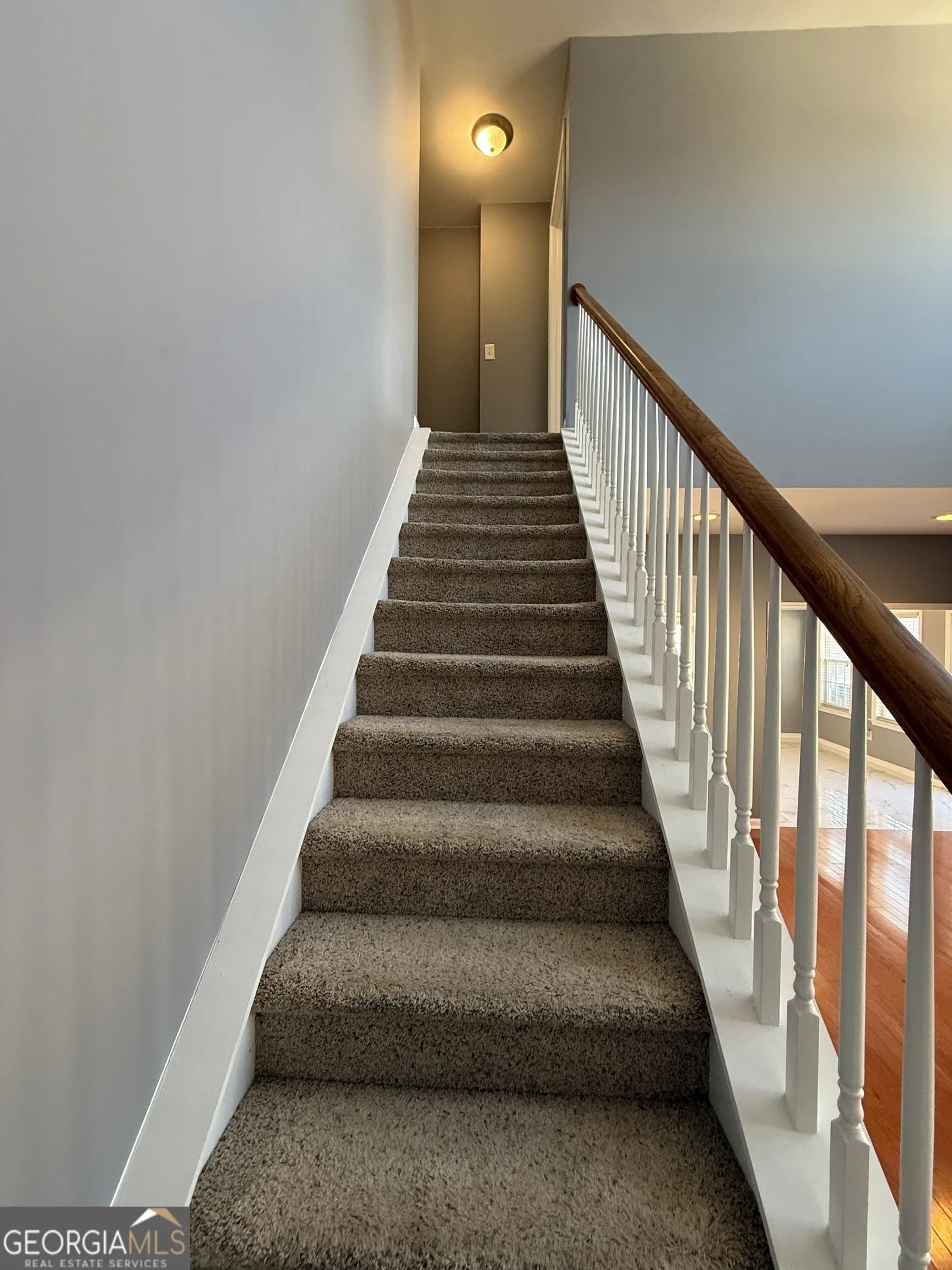 1009 S Creek Dr — photo 31 of 61