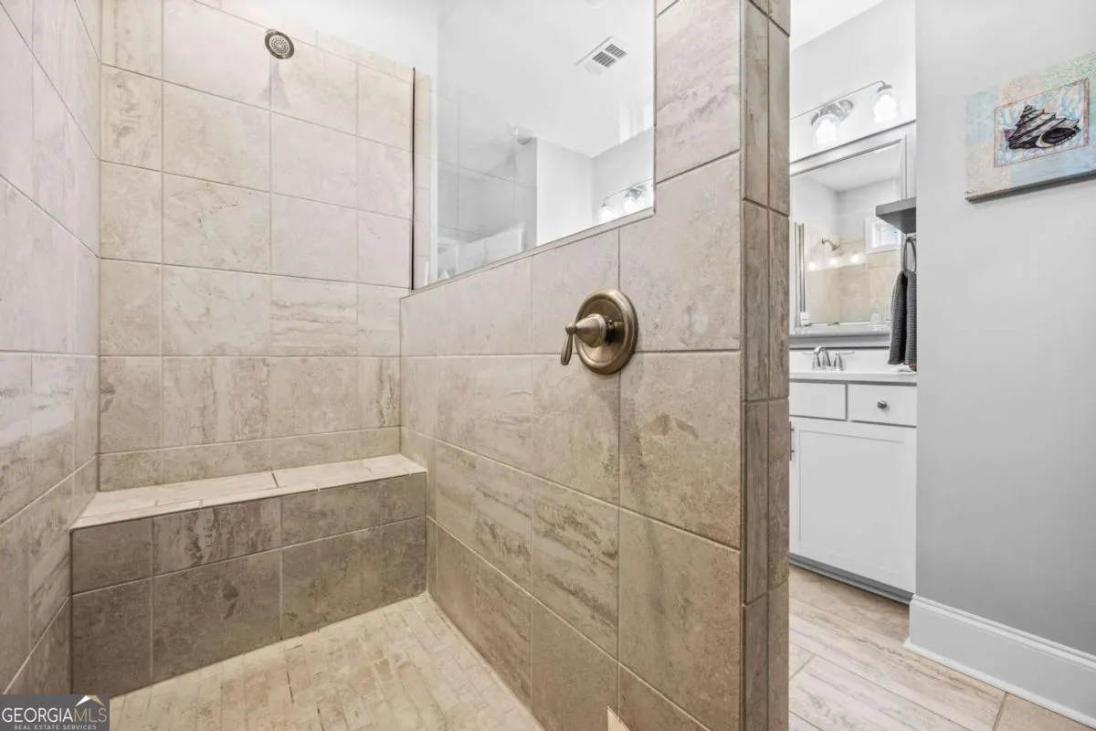 173 Four Seasons Blvd — photo 19 of 38