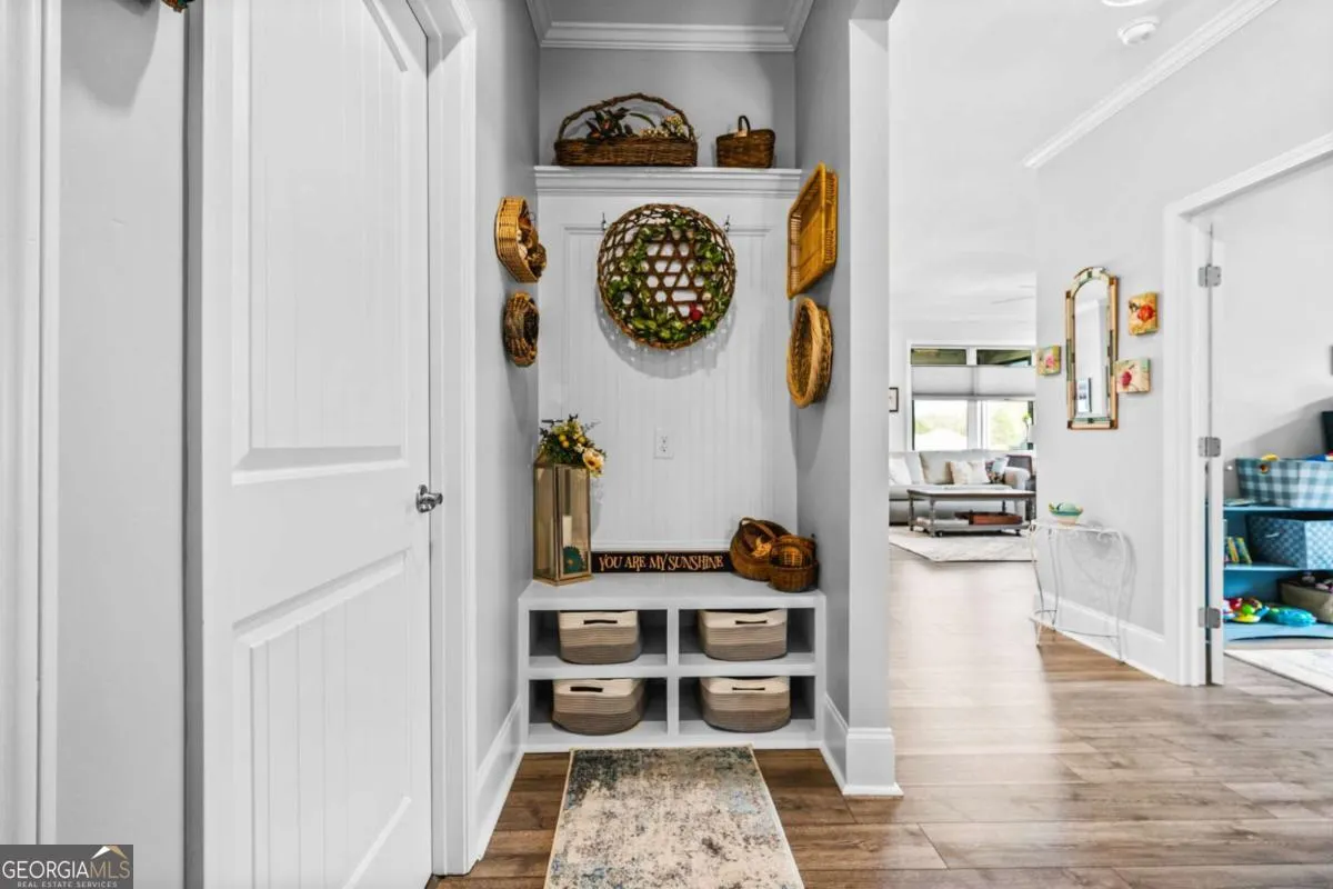 173 Four Seasons Blvd — photo 14 of 38