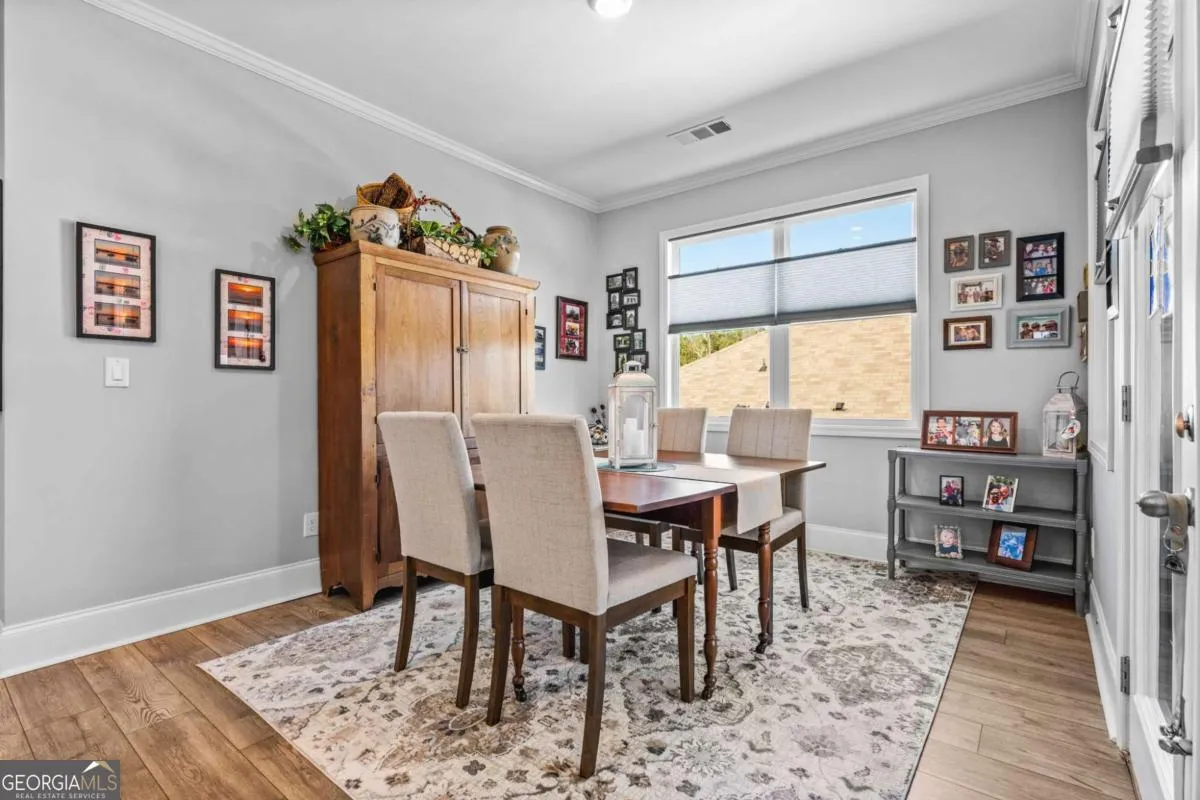 173 Four Seasons Blvd — photo 6 of 38