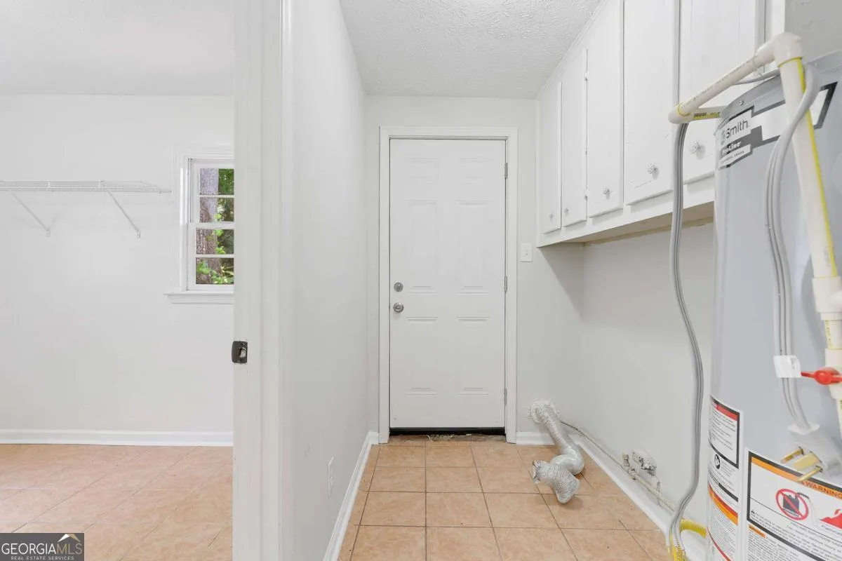 119 Mcbee St — photo 16 of 30