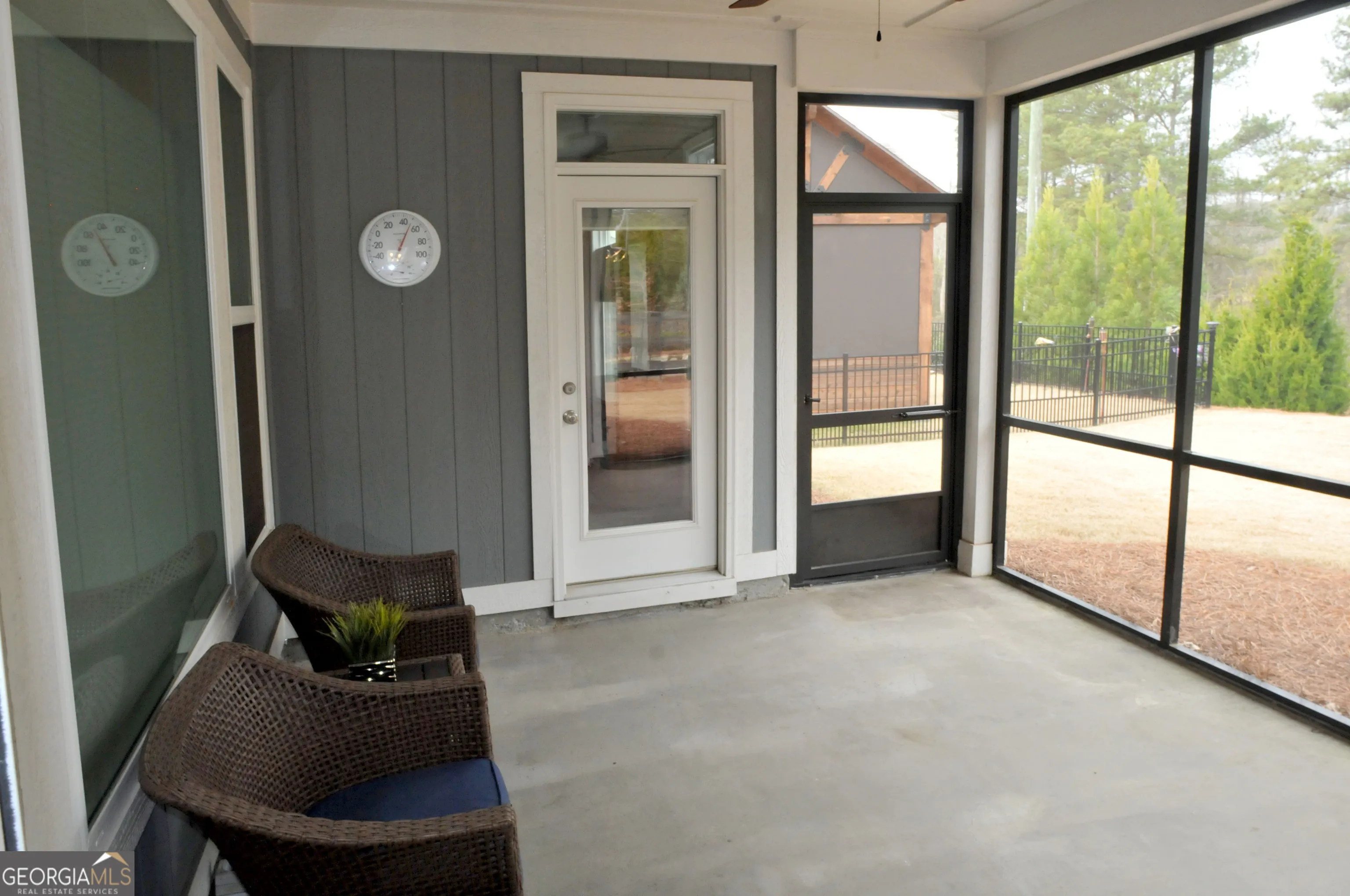 209 Aspen Way — photo 9 of 9
