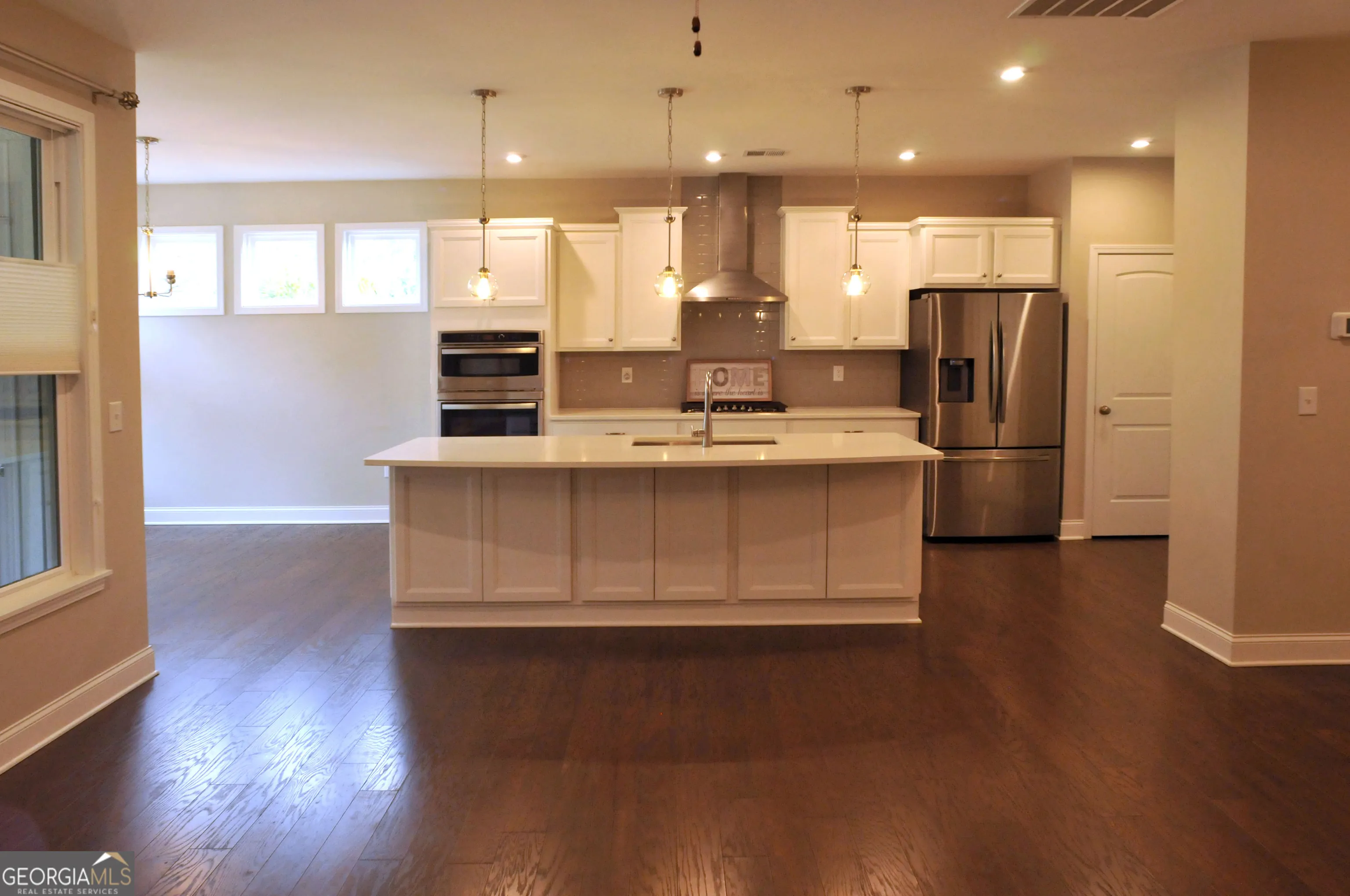 209 Aspen Way — photo 5 of 9