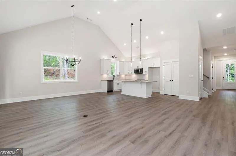 110 Doris Path — photo 8 of 35