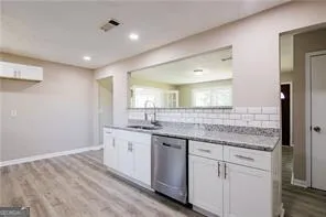 54 Jean Ct — photo 6 of 13