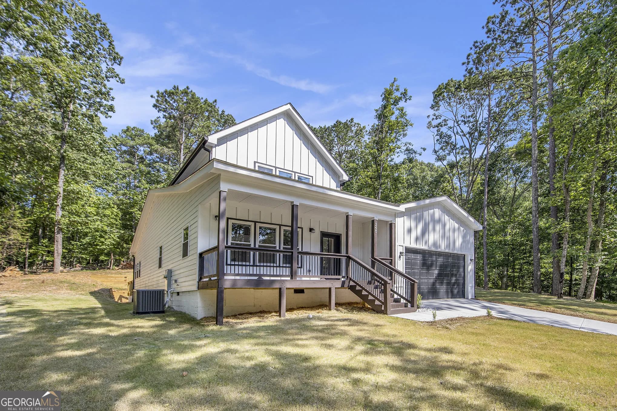 3220 Sweetbriar Dr — photo 13 of 30