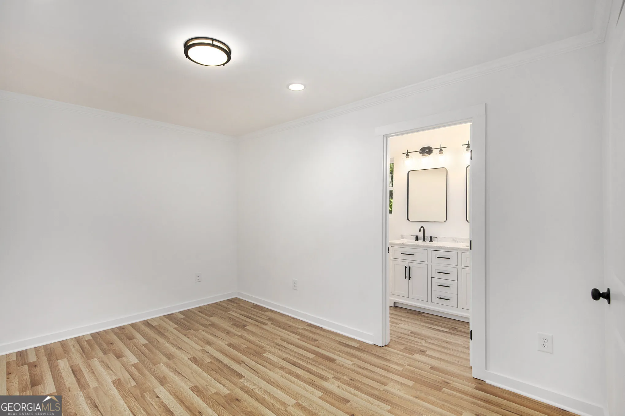 3220 Sweetbriar Dr — photo 18 of 30