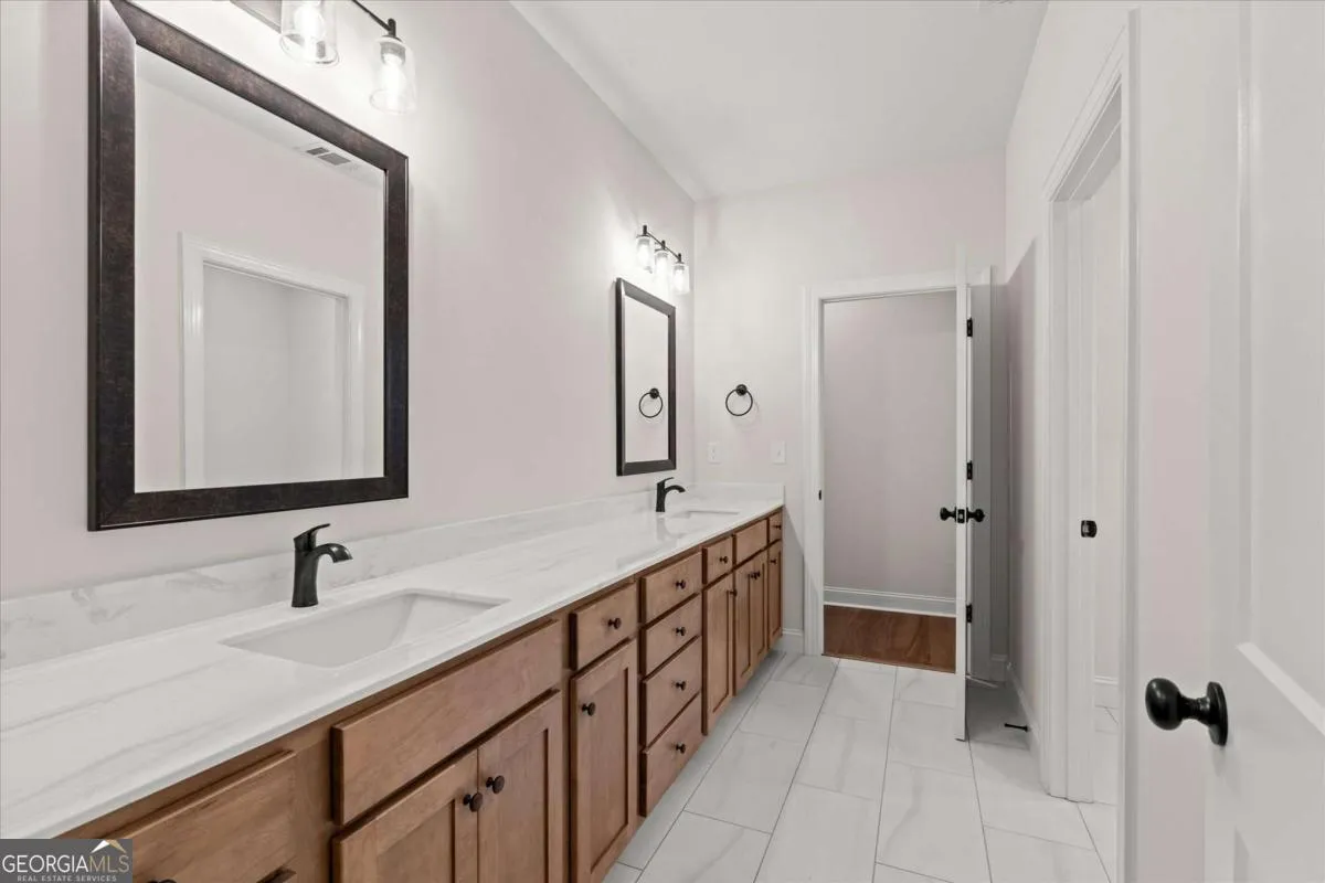 7213 Tara Dr — photo 23 of 43