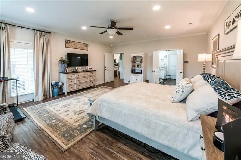 98 Heritage Pointe Dr — photo 21 of 48