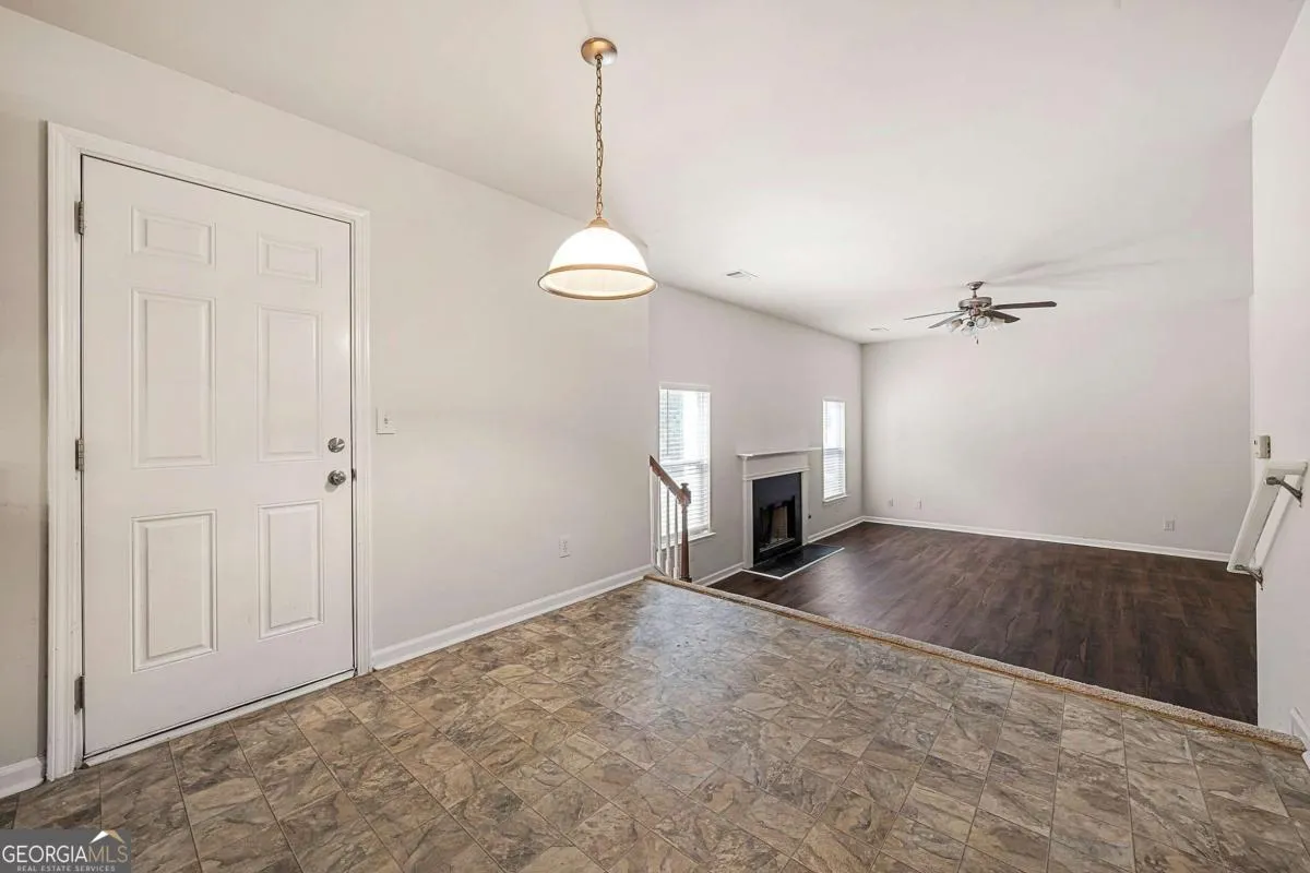 3161 Berthas Overlook — photo 6 of 36
