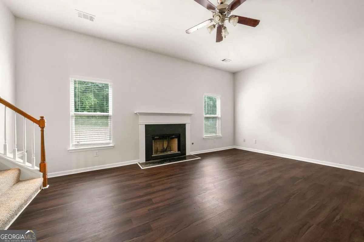3161 Berthas Overlook — photo 7 of 36