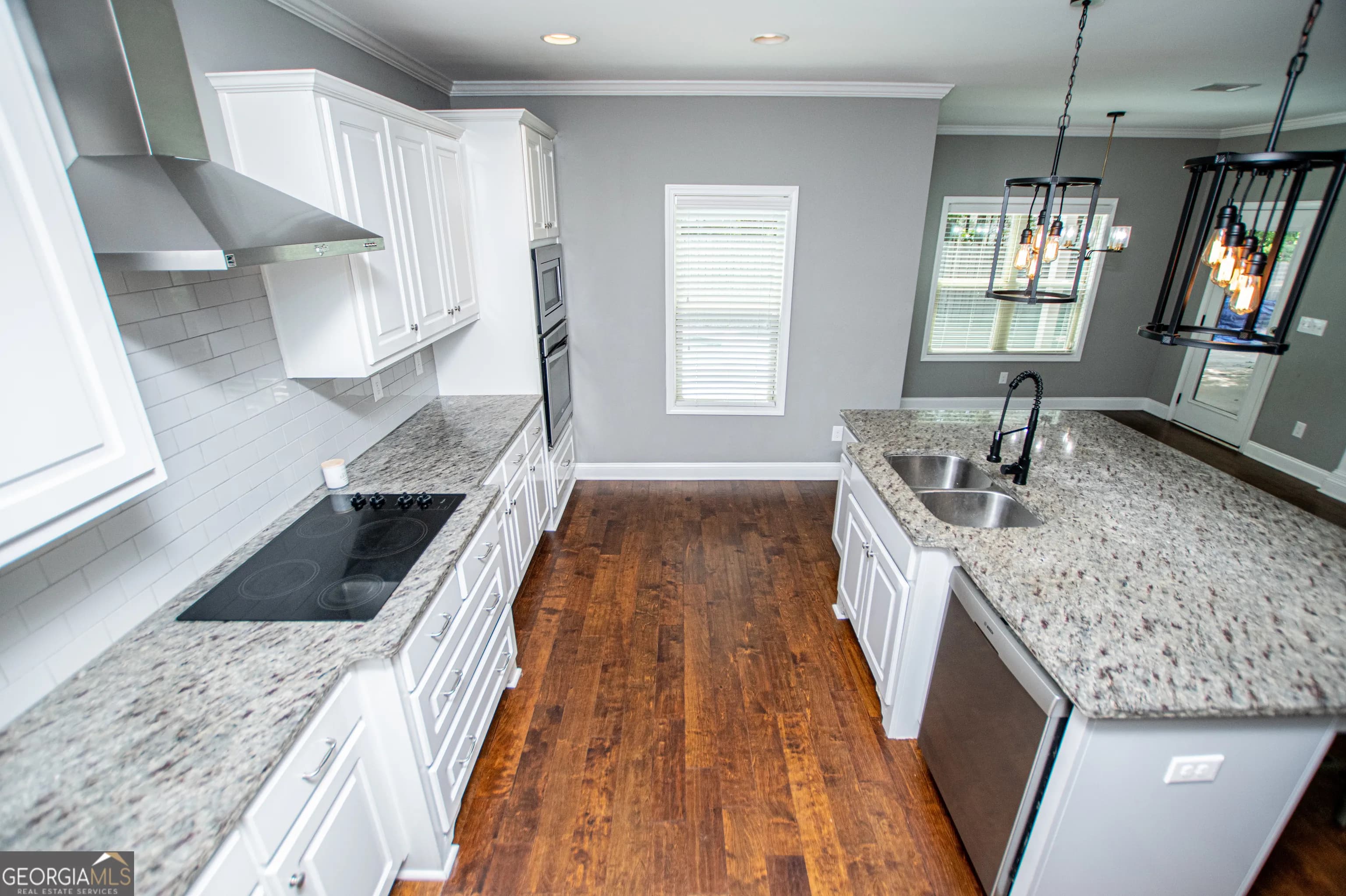 201 Overton Pt — photo 24 of 107