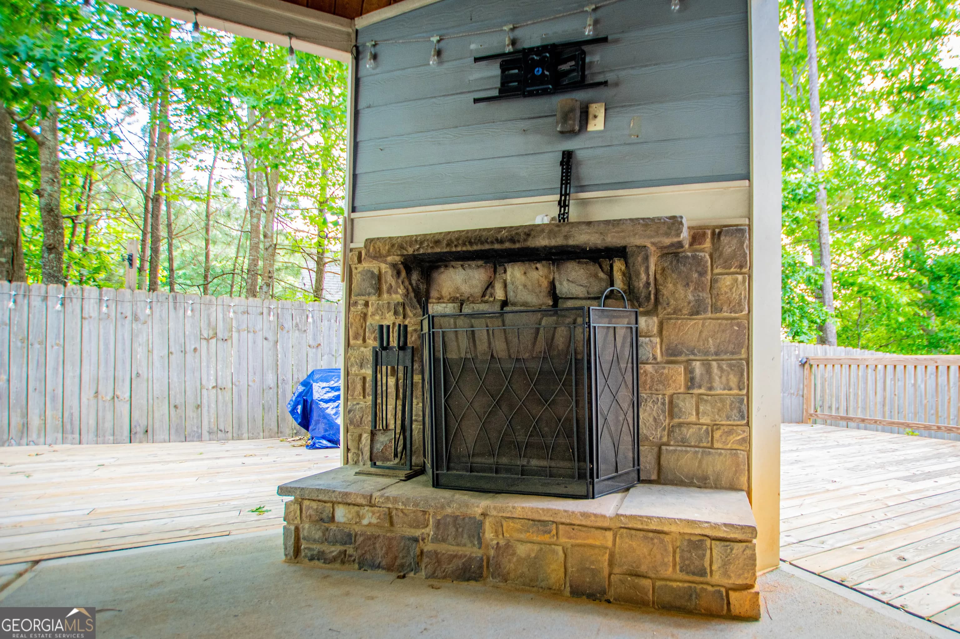 201 Overton Pt — photo 87 of 107