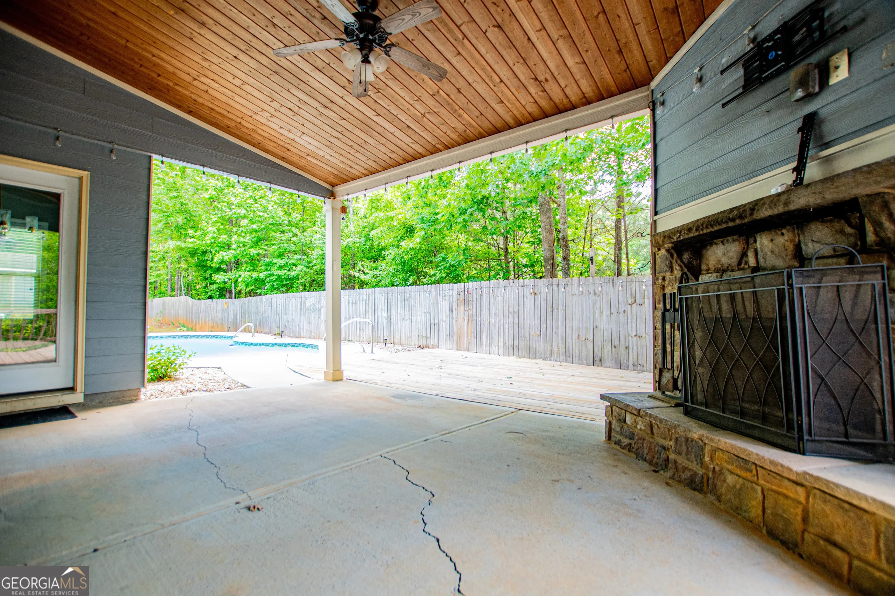 201 Overton Pt — photo 88 of 107