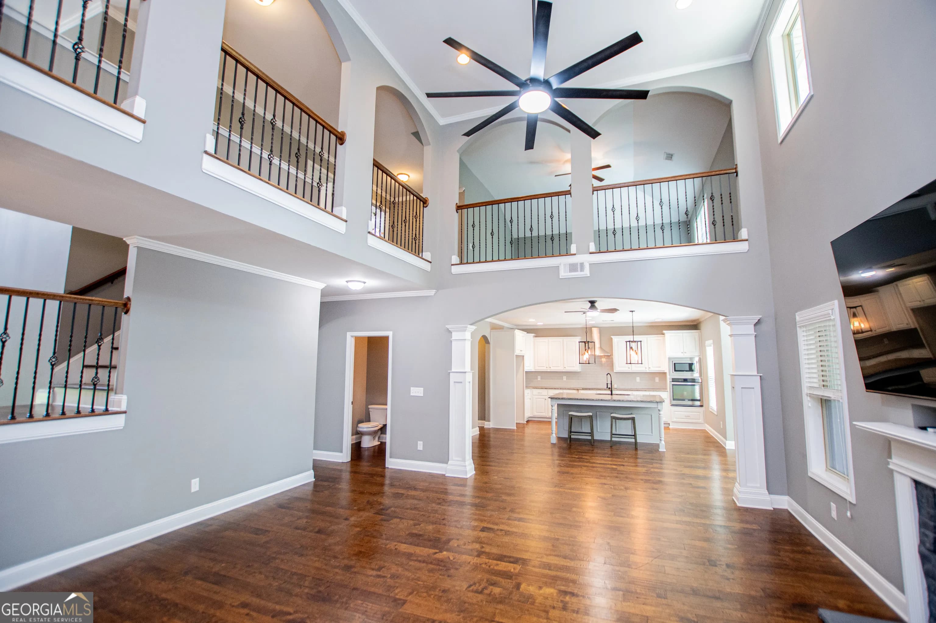 201 Overton Pt — photo 14 of 107