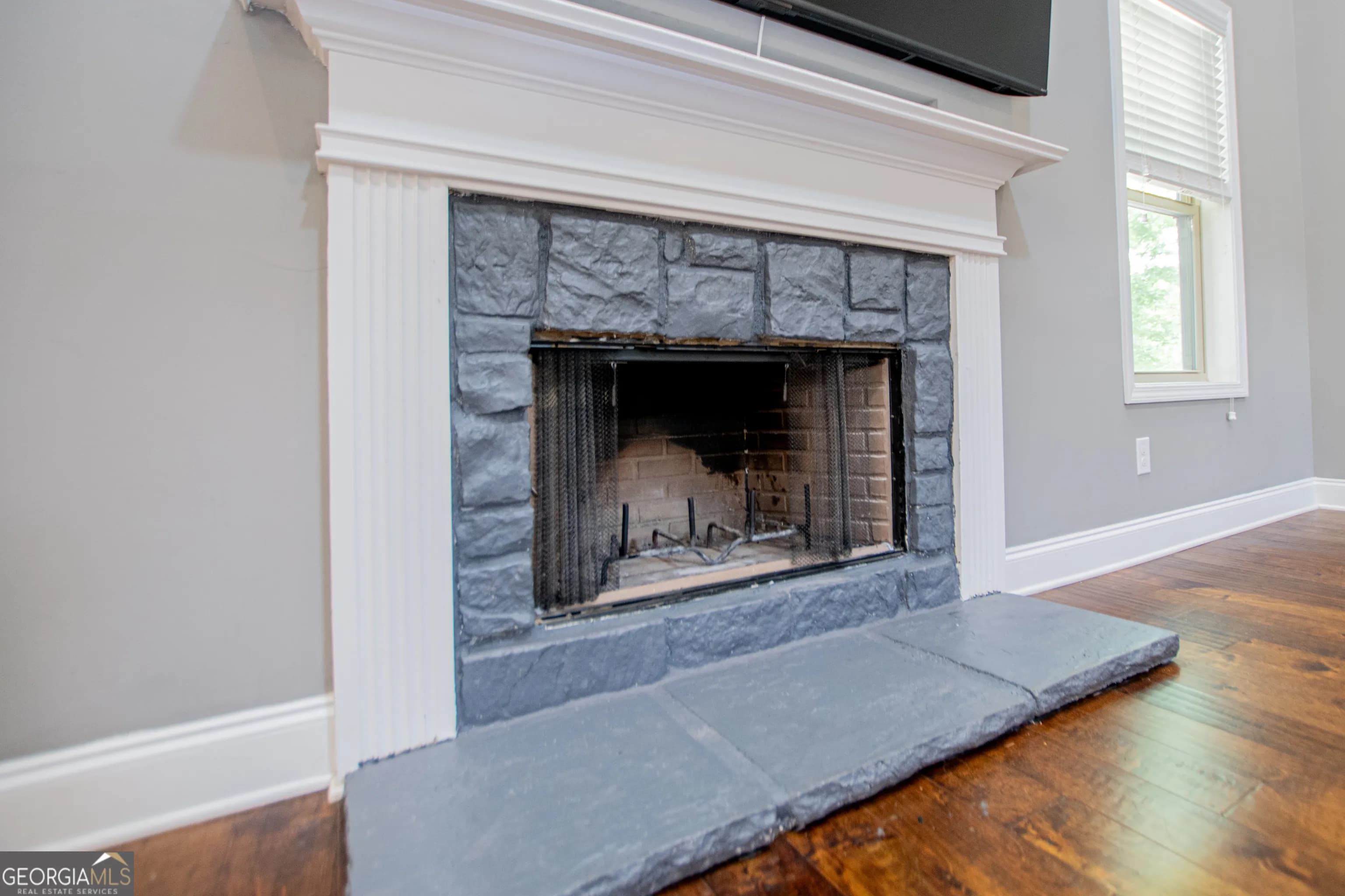 201 Overton Pt — photo 16 of 107