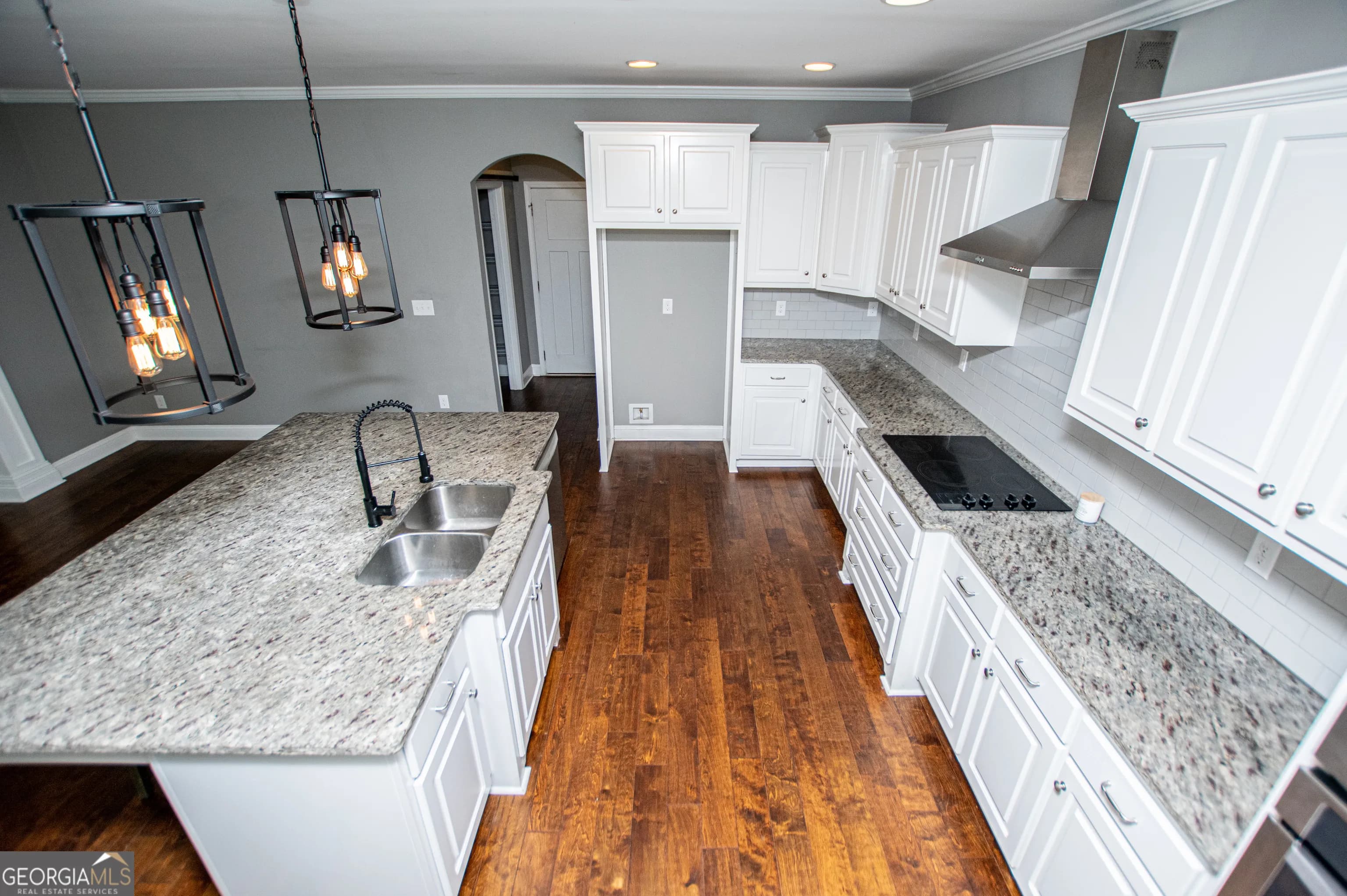 201 Overton Pt — photo 23 of 107