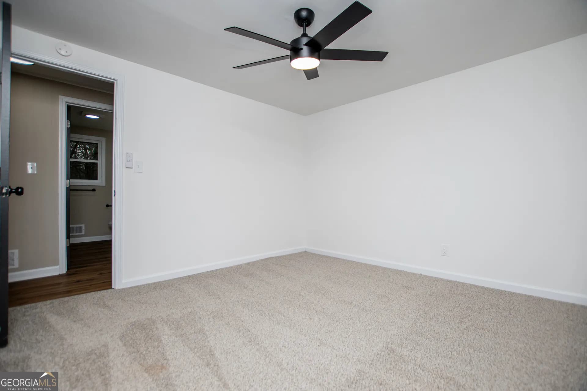 757 N Burnt Hickory Rd — photo 11 of 50