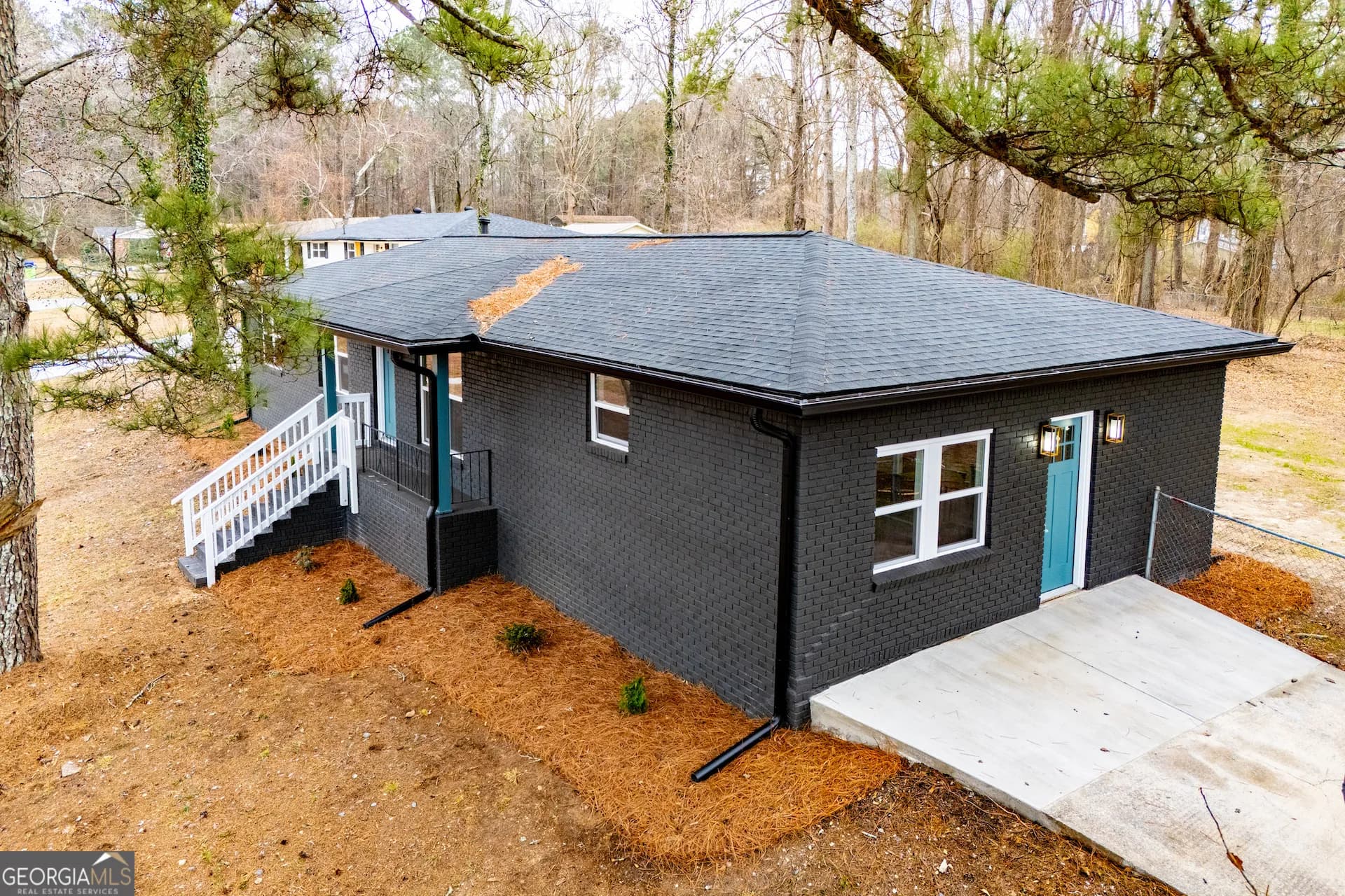 757 N Burnt Hickory Rd — photo 2 of 50